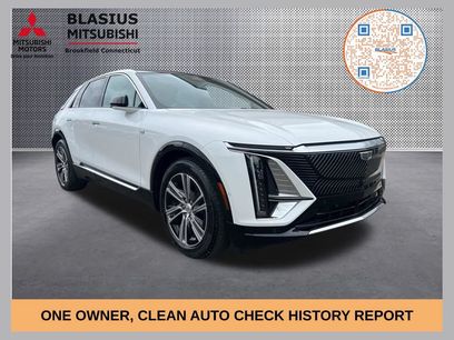 Used 2024 Cadillac Lyriq Luxury w/ LPO, Floor Liner Package