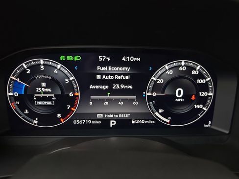 Used 2023 Mitsubishi Outlander SEL 40th Anniversary image 23