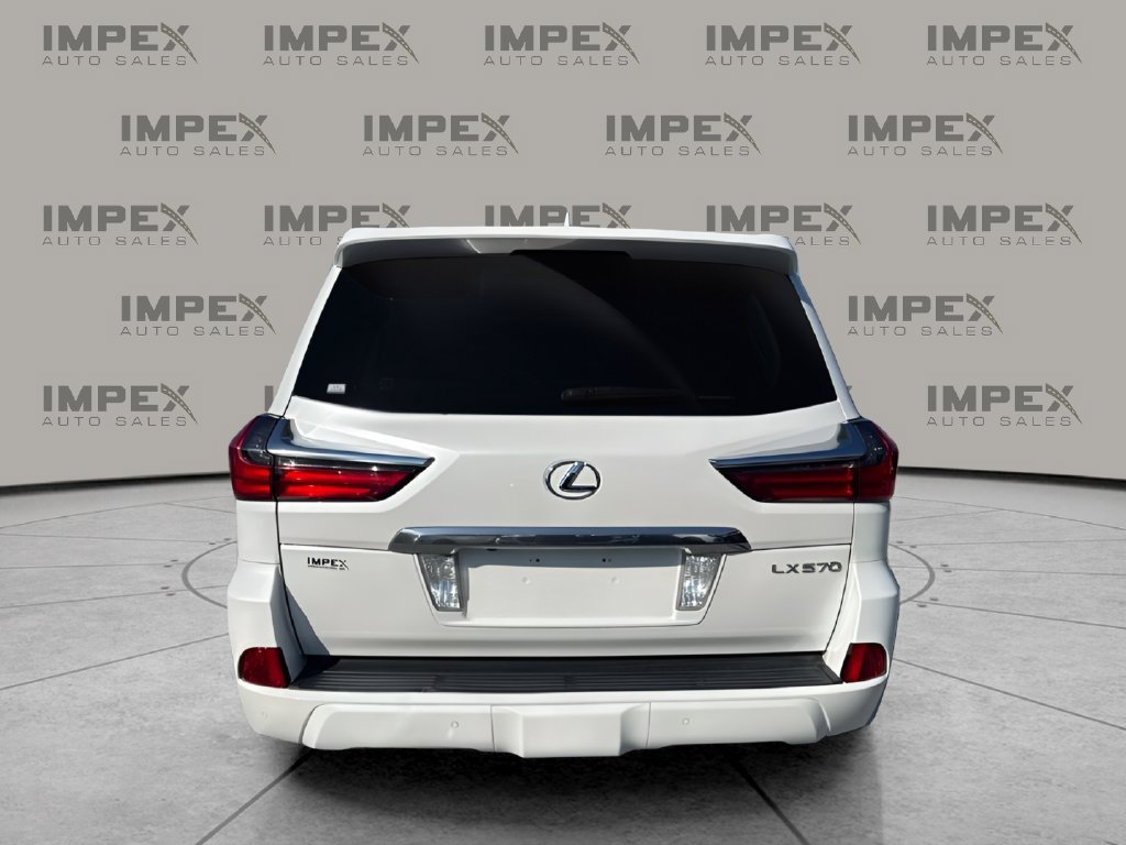 Used 2017 Lexus LX 570 4WD w/ Luxury Package image 4