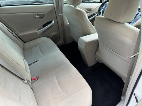 Used 2015 Toyota Prius Two FWD image 26