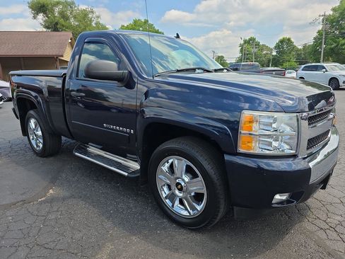 Used 2008 Chevrolet Silverado 1500 LT w/ Suspension Package, Off-Road AWD/4WD image 18
