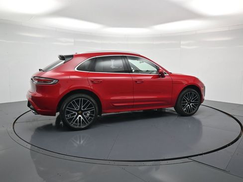 New 2026 Porsche Macan image 31