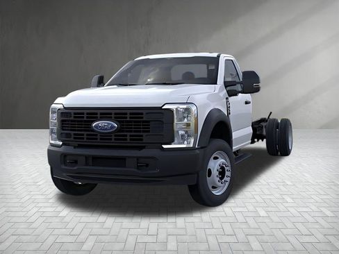 New 2026 Ford F450 XL image 3