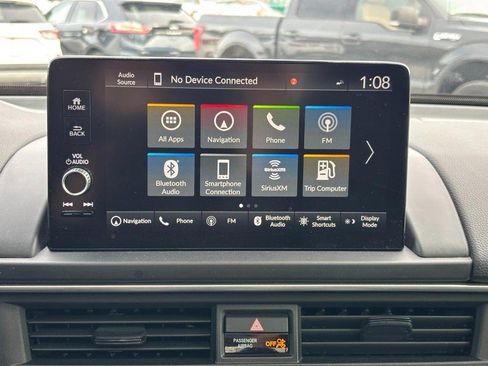 Used 2023 Honda Pilot Touring image 25