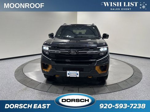 Used 2025 Ford Expedition Tremor image 2