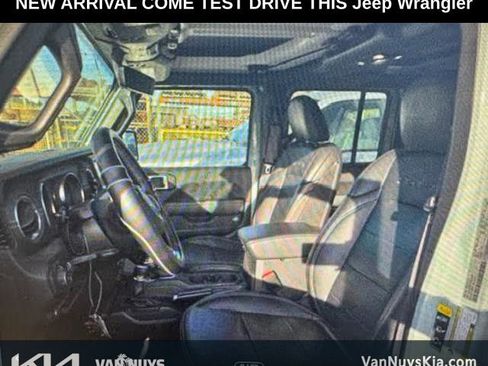 Used 2023 Jeep Wrangler Unlimited Sahara w/ Cold Weather Group image 3