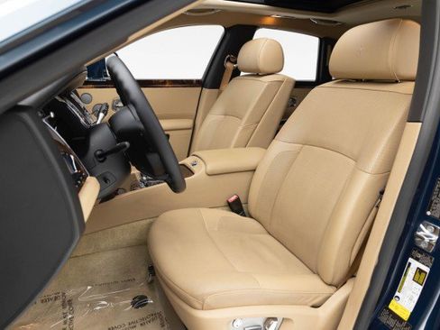 Used 2010 Rolls-Royce Ghost image 8