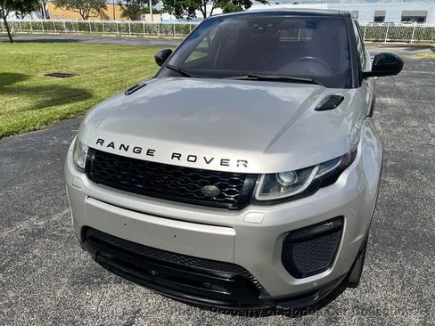 Used 2017 Land Rover Range Rover Evoque HSE Dynamic image 16