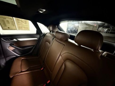 Used 2018 Audi Q3 2.0T Premium image 25