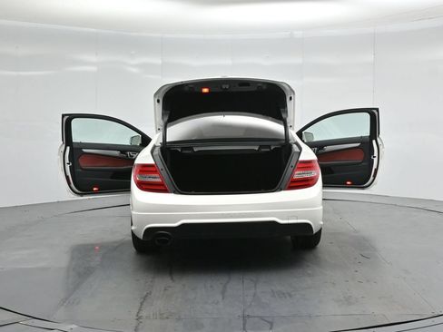 Used 2013 Mercedes-Benz C 250 Coupe image 27