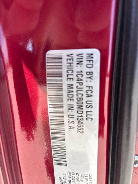 Used 2021 Jeep Cherokee Latitude FWD image 9
