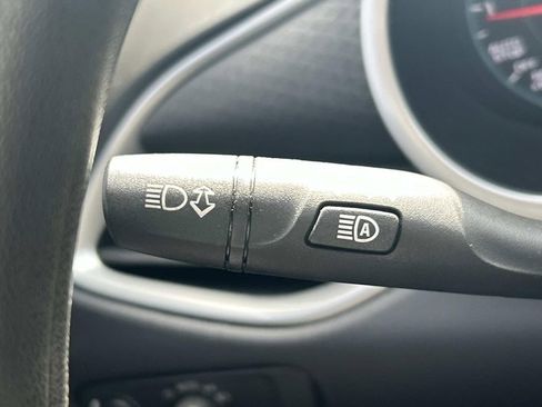 Used 2023 Chevrolet Malibu LS FWD image 27