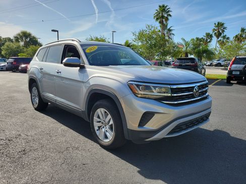 Used 2021 Volkswagen Atlas S image 1