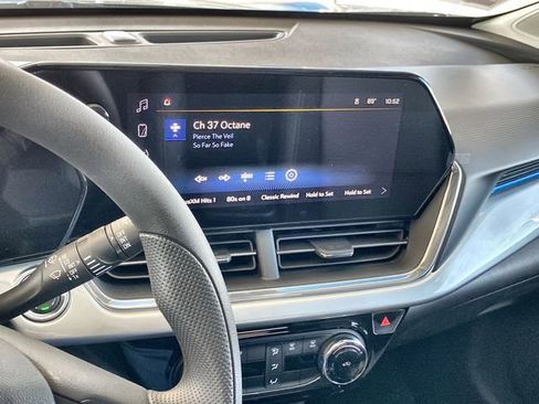 New 2026 Chevrolet Trax LT FWD image 24