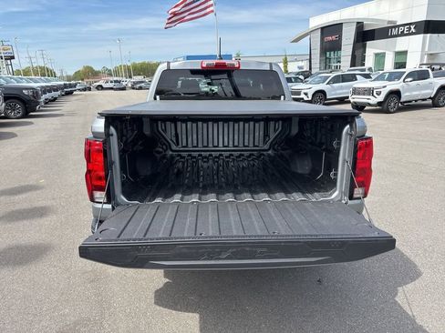 Used 2023 Chevrolet Colorado LT image 27