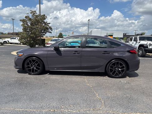 Used 2023 Honda Civic Sport Touring image 8