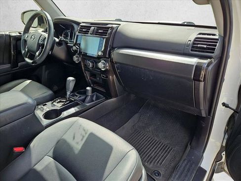 Used 2021 Toyota 4Runner Venture w/ Moonroof Package AWD/4WD image 22