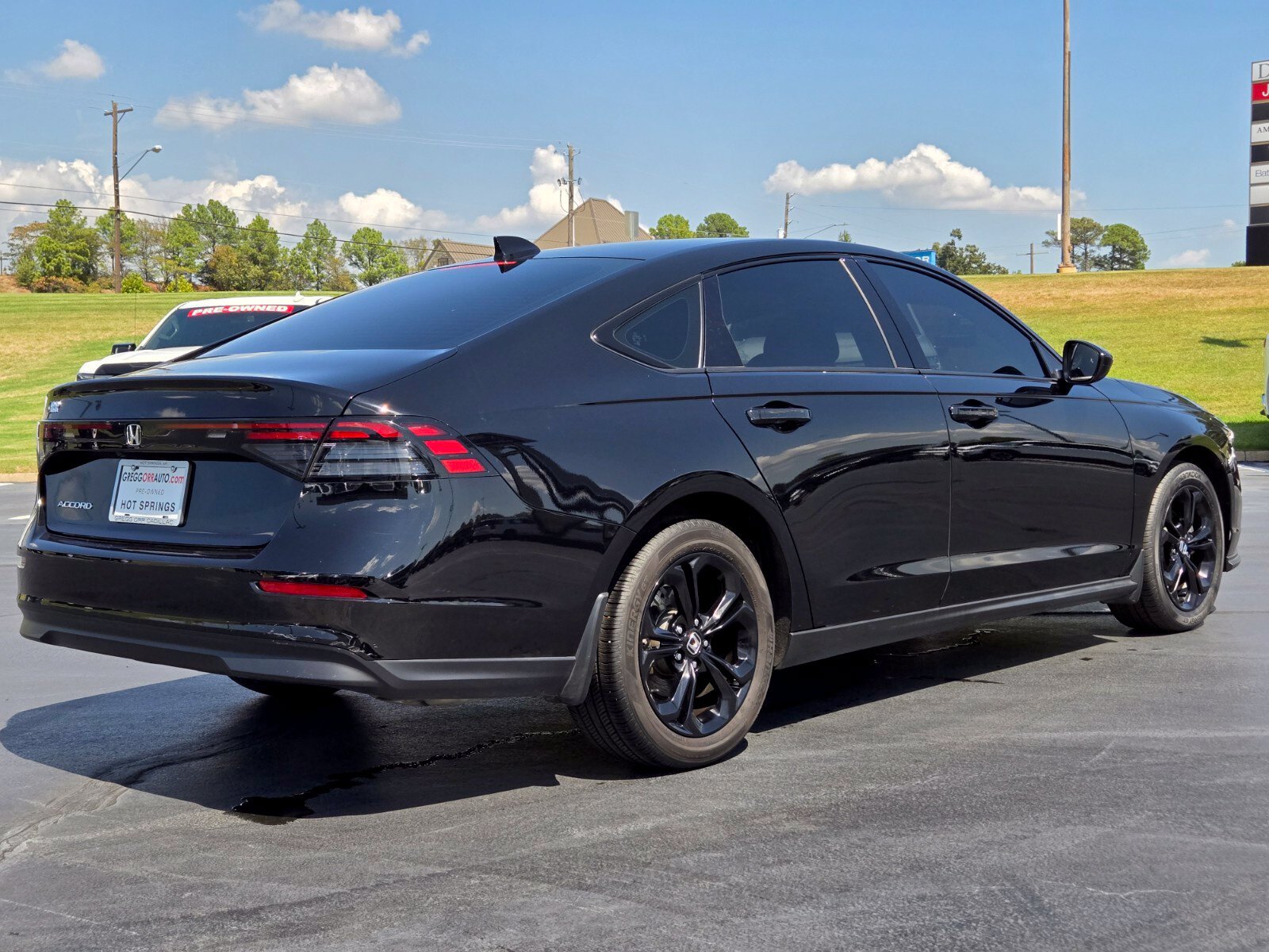 Used 2025 Honda Accord SE image 5
