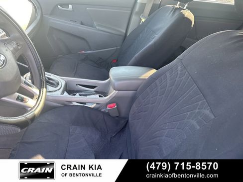 Used 2016 Kia Sportage LX image 12