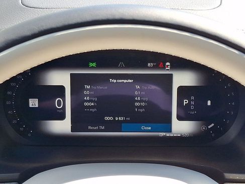 Certified 2025 Volvo V90 B6 Cross Country Ultra AWD/4WD image 22
