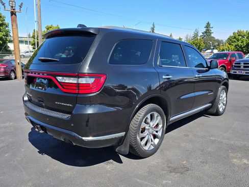 Used 2016 Dodge Durango Citadel w/ Technology Group image 5