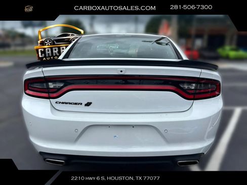 Used 2023 Dodge Charger SXT w/ Blacktop Package AWD/4WD image 4