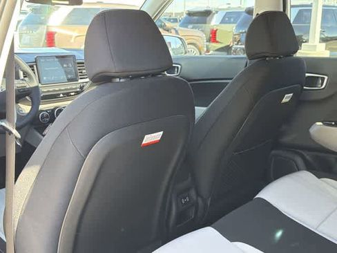 New 2026 Hyundai Venue SEL image 15