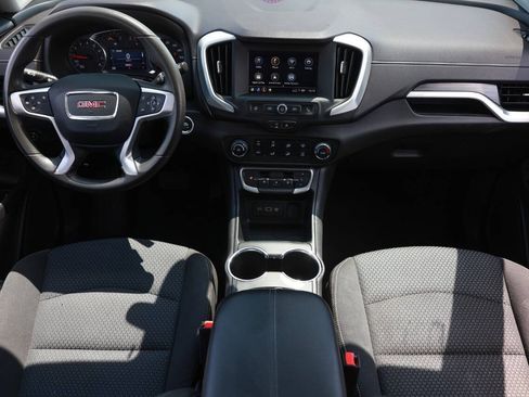 Used 2023 GMC Terrain SLE w/ Elevation Edition FWD image 12