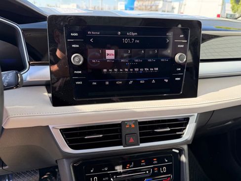 New 2026 Volkswagen Taos SE AWD/4WD image 24