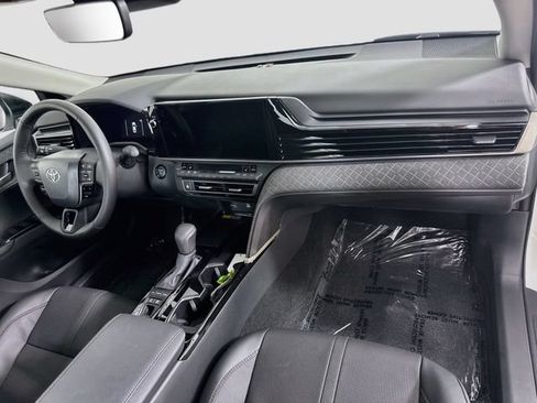 Certified 2026 Toyota Camry XLE FWD image 30