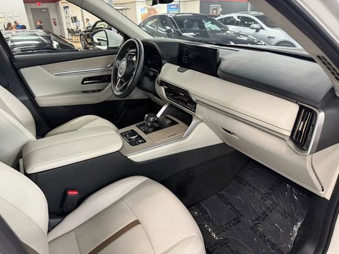 Used 2024 MAZDA CX-90 Plug-In Hybrid w/ Premium Plus image 25