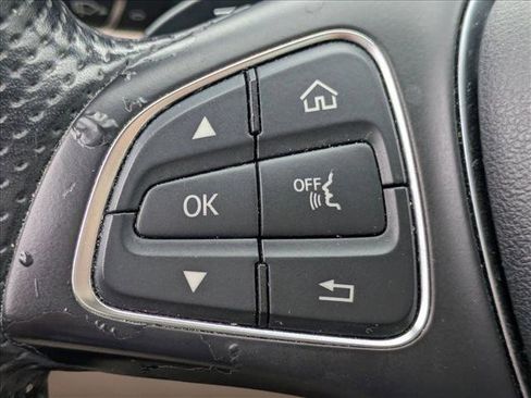 Used 2015 Mercedes-Benz C 300 4MATIC Sedan image 13