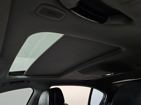 Used 2012 BMW 750Li RWD image 16