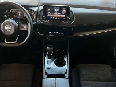 Used 2021 Nissan Rogue SV