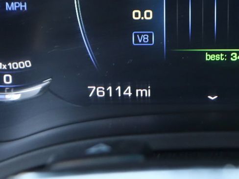 Used 2017 Cadillac Escalade Luxury AWD/4WD image 29
