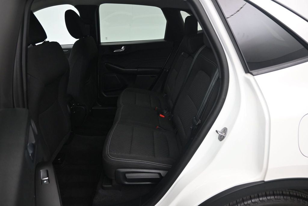 Used 2023 Ford Escape Active w/ Tech Pack #2 FWD image 12