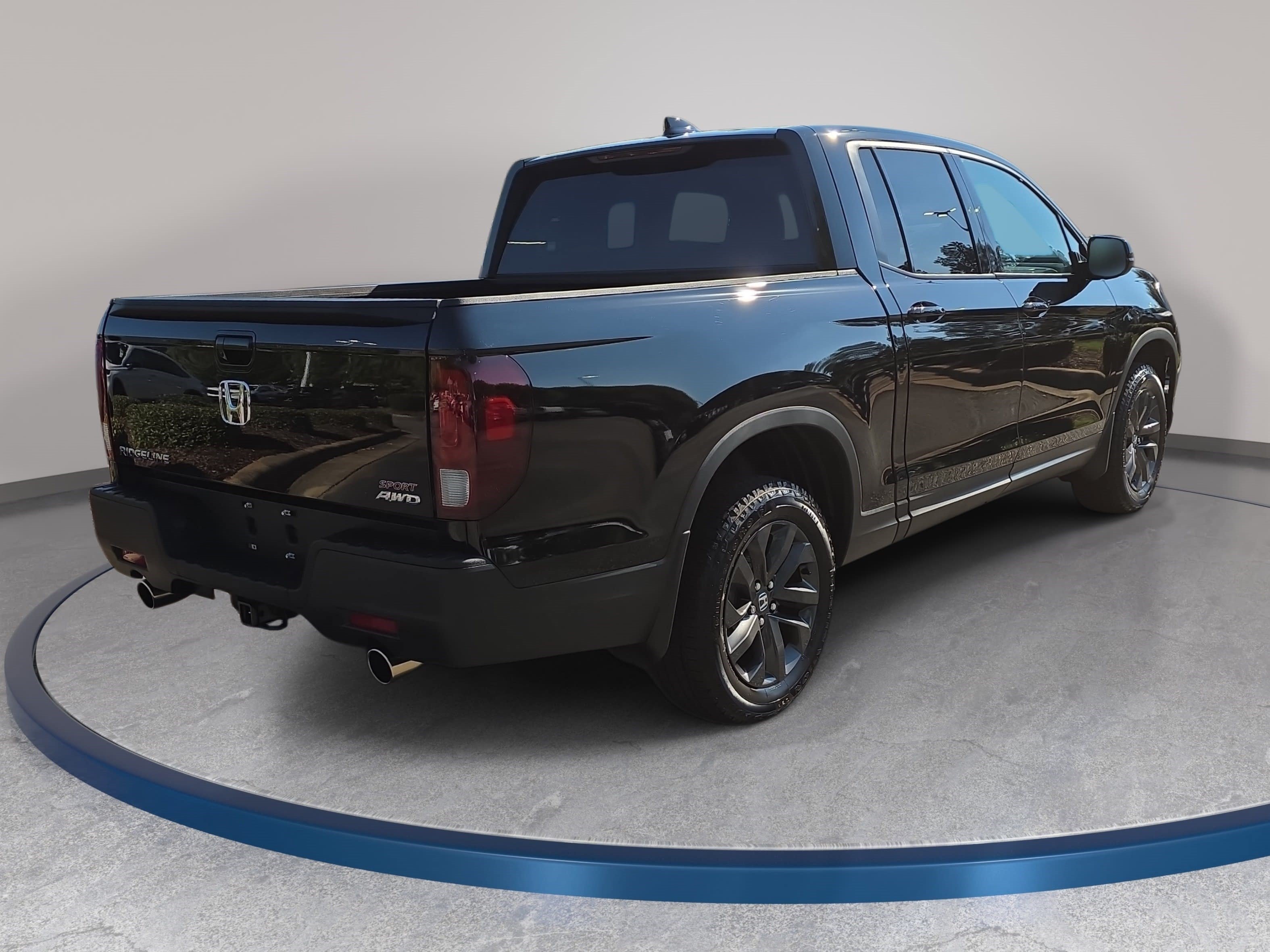Used 2023 Honda Ridgeline Sport image 5