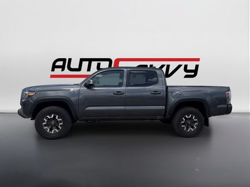 Used 2022 Toyota Tacoma TRD Off-Road w/ Technology Package AWD/4WD image 8