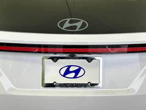 New 2026 Hyundai Tucson Limited image 22