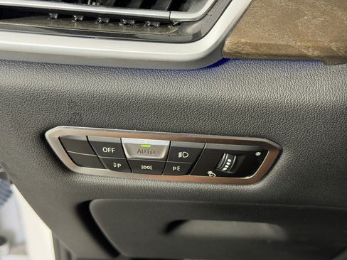 Used 2023 BMW X5 sDrive40i RWD image 19