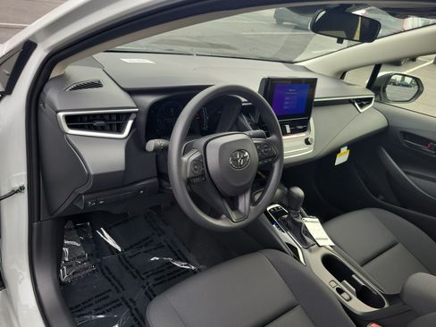 New 2026 Toyota Corolla LE FWD image 19
