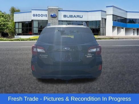 Used 2016 Subaru Outback 2.5i Limited AWD/4WD image 4