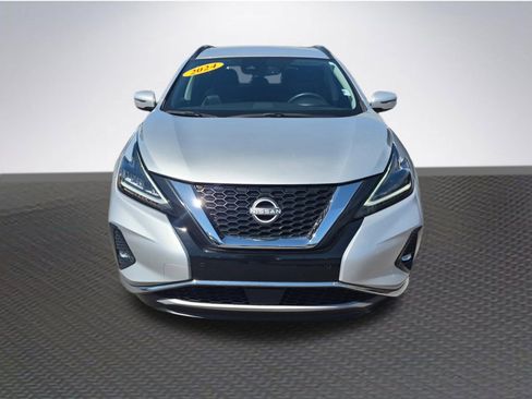 Used 2024 Nissan Murano SV image 3