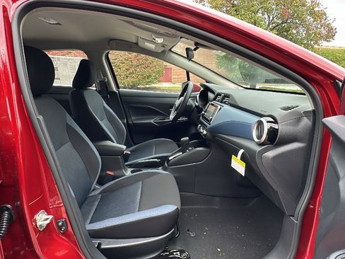 New 2025 Nissan Versa SV w/ Trunk Package image 11