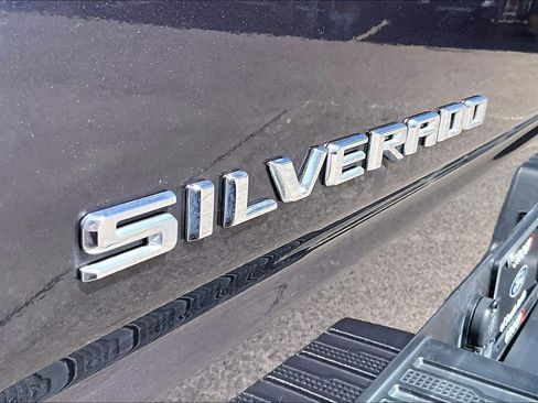 Used 2023 Chevrolet Silverado 1500 LT Trail Boss AWD/4WD image 10