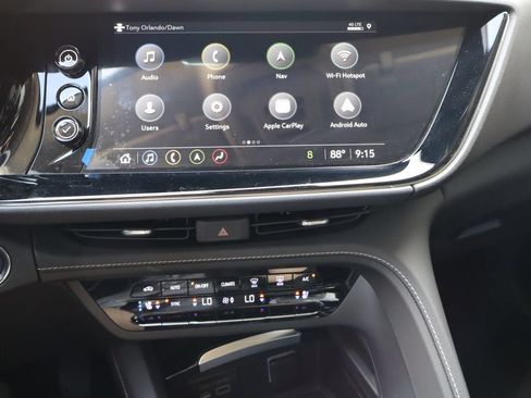Used 2022 Buick Envision Avenir w/ Technology Package II FWD image 7