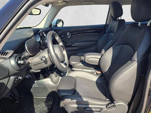 Certified 2024 MINI Cooper S image 17