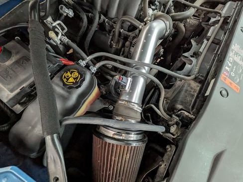 Used 2018 Chevrolet Silverado 1500 LT w/ All Star Edition image 24