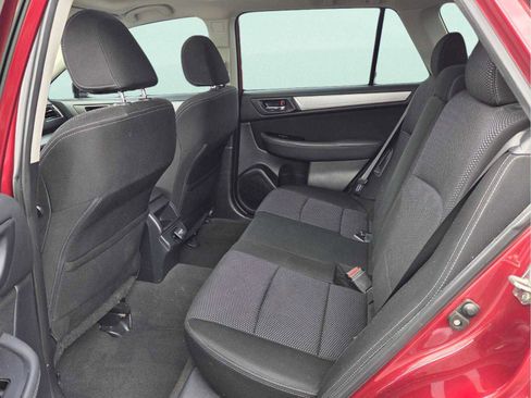 Used 2018 Subaru Outback 2.5i Premium AWD/4WD image 9