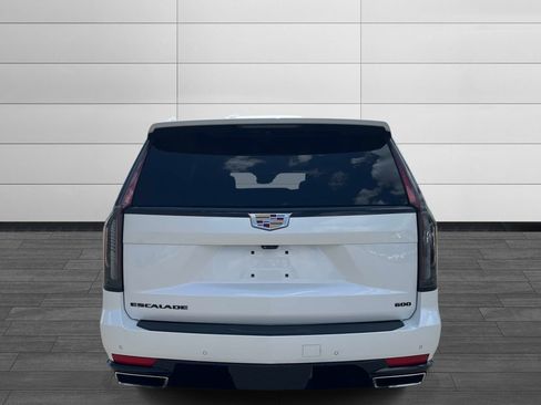 Certified 2024 Cadillac Escalade ESV Premium Luxury AWD/4WD image 5